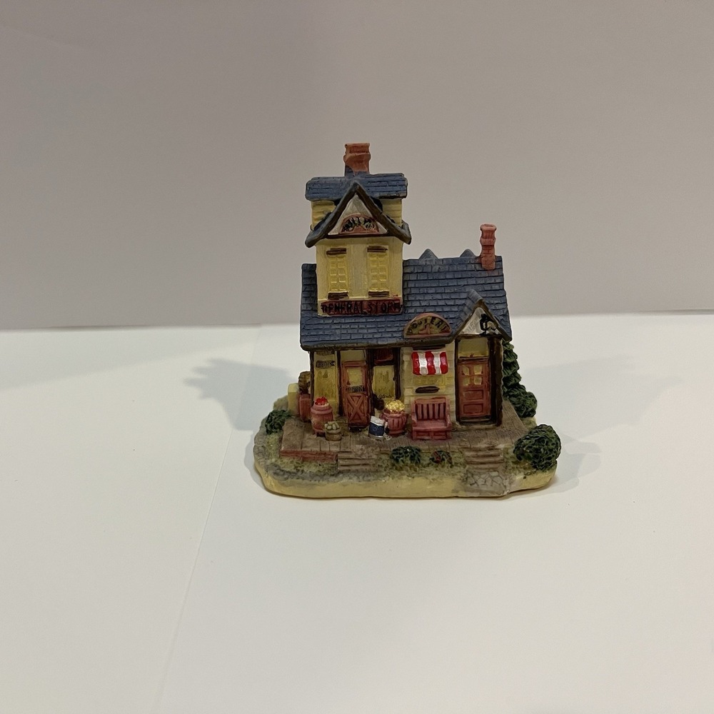Liberty Falls The Americana Collection 1993 Tully's General‎ Store AH22